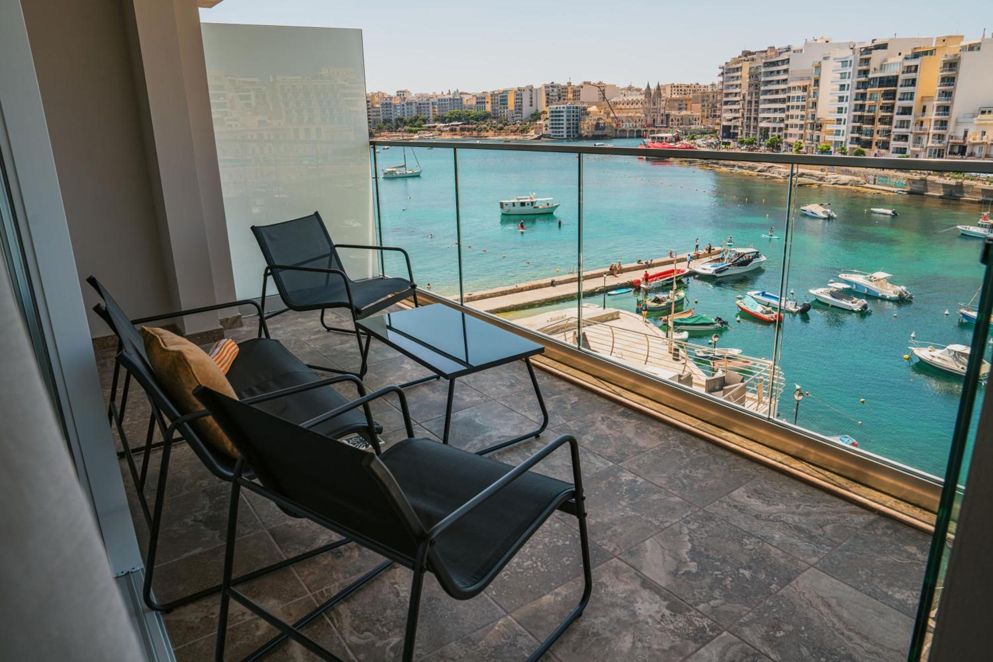 86 Spinola Bay Apartment Saint Julian's Exterior photo