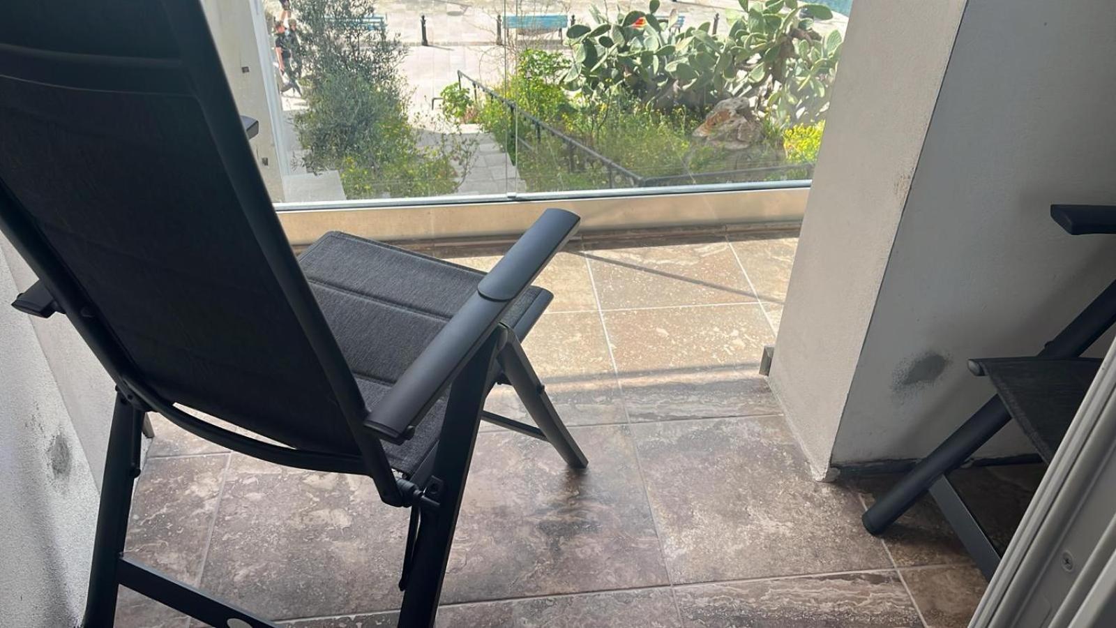 86 Spinola Bay Apartment Saint Julian's Room photo